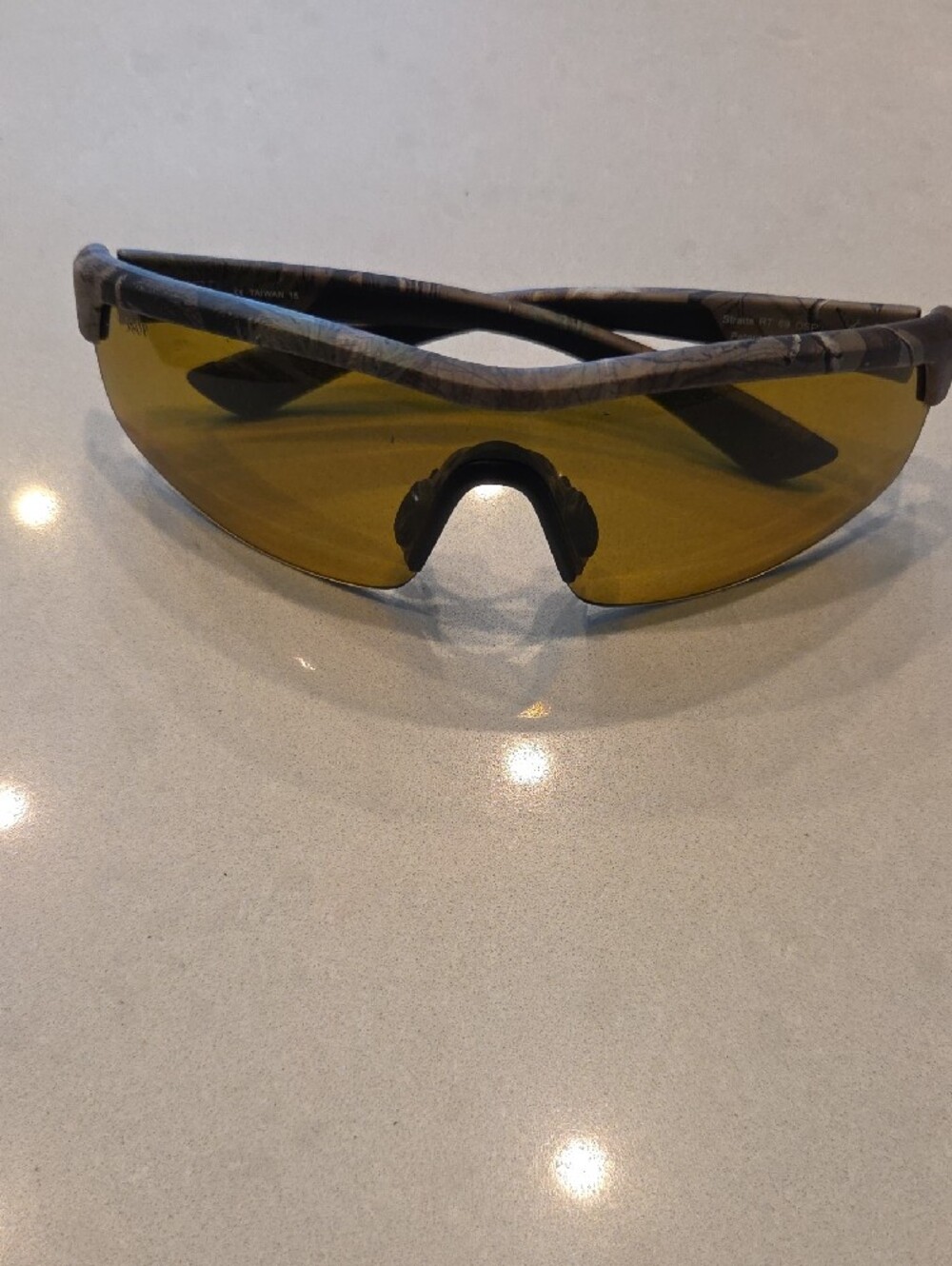 Costa Amber Lens Sun/Shooting Glasses. Case With Accents in Orange and Black - Picture 4 of 6
